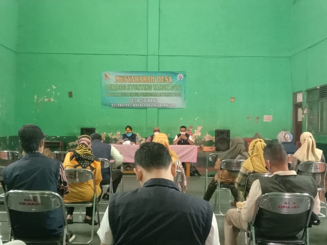 Kegiatan ASN Berbagi Kecamatan Cimaung