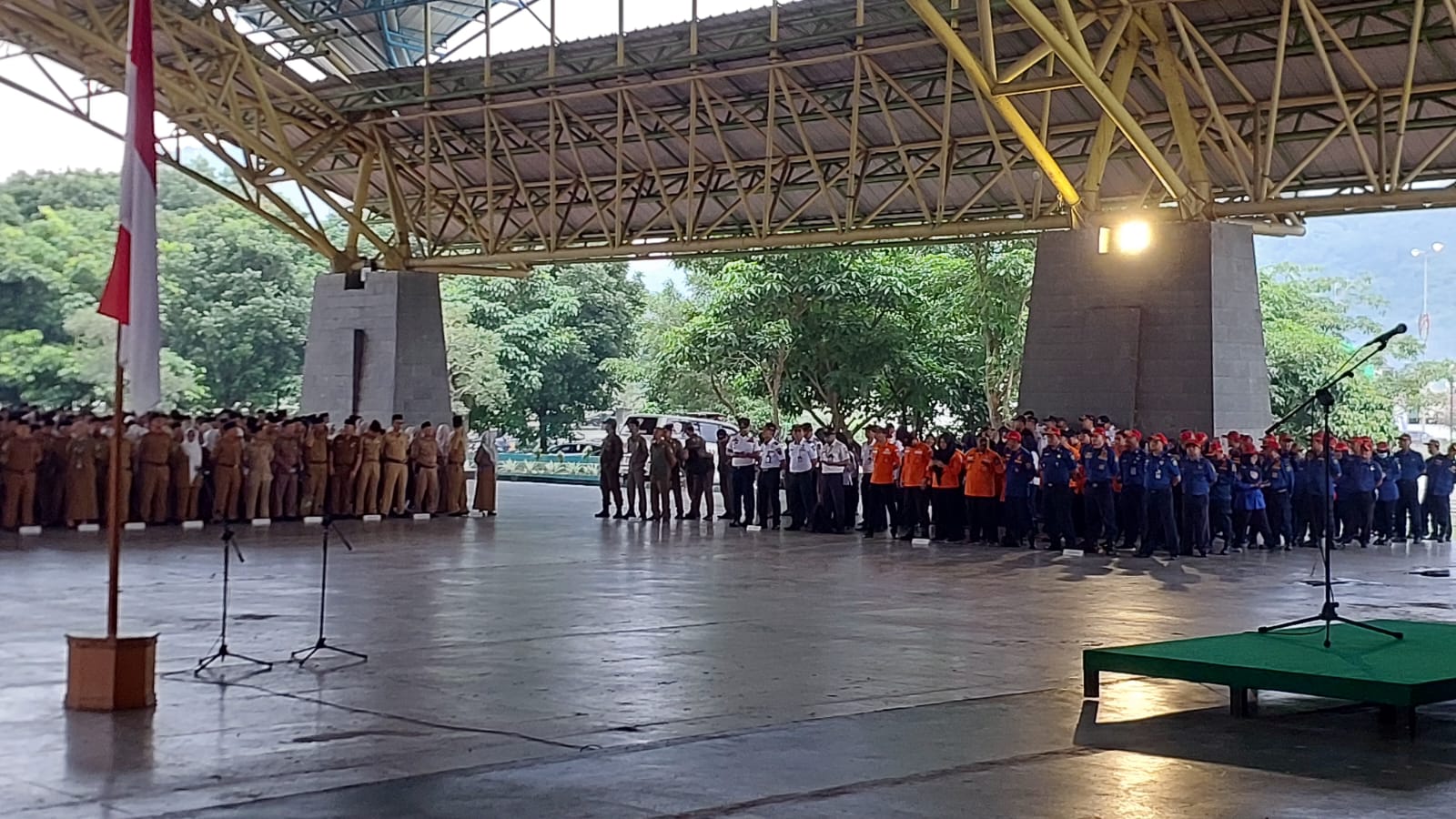 apel-bersama-bapak-bupati-dan-wakil-bupati-di-dome-balerame